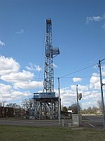 USA - Elk City OK - Drilling Rig (19 Apr 2009)